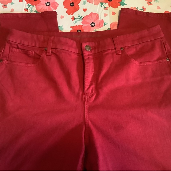 Chico’s size 2 stretch ankle cut girlfriend jeans Women’s Size 12 - Picture 3 of 5